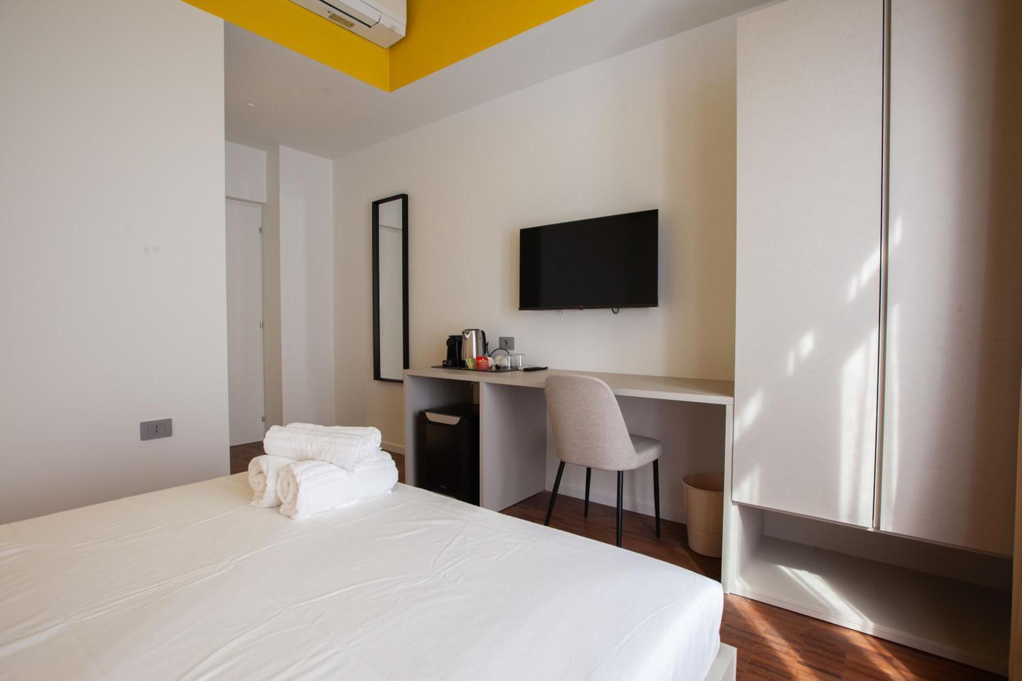 Cvm 19 Hotel Milano Exterior foto