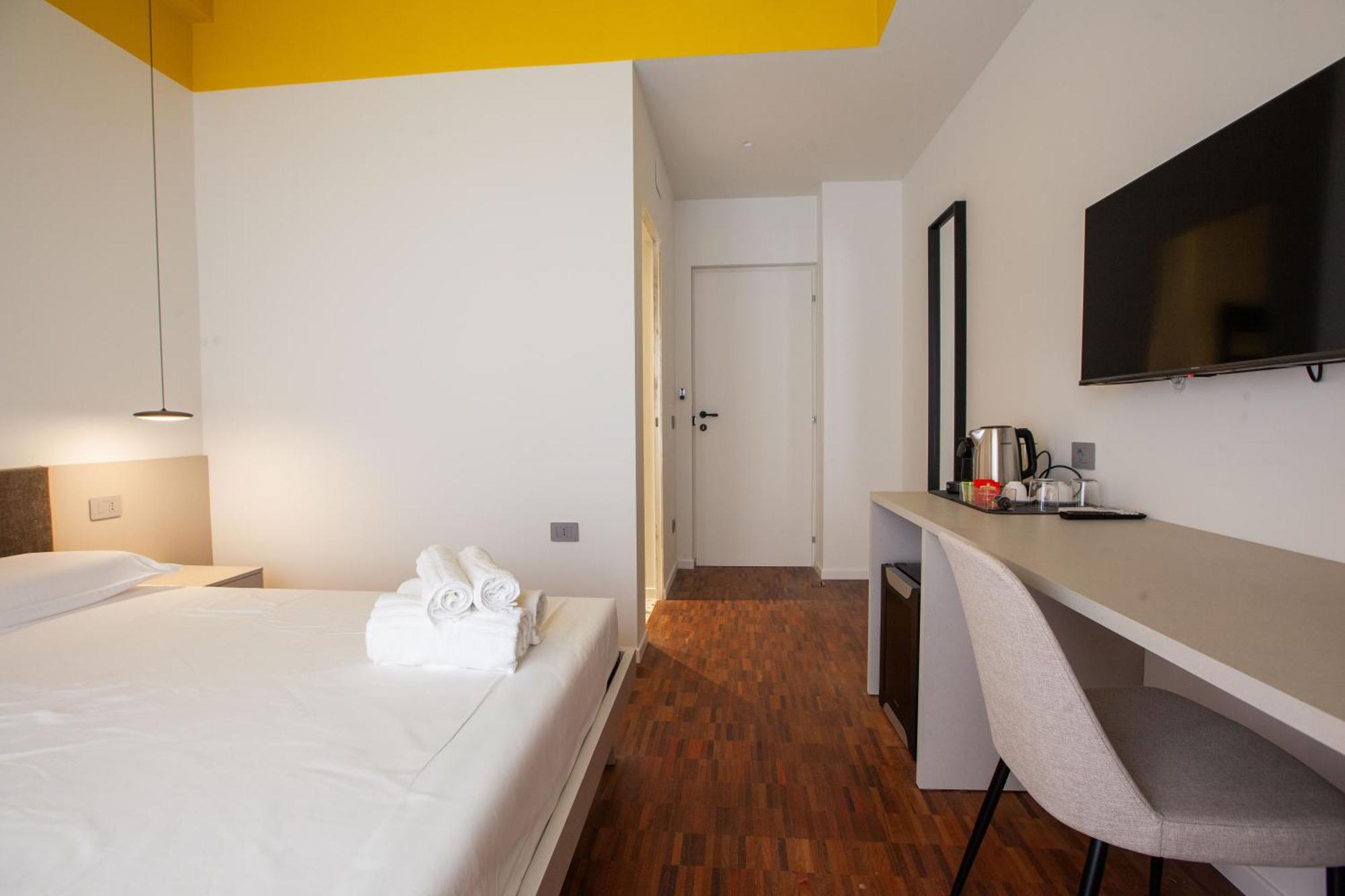 Cvm 19 Hotel Milano Exterior foto